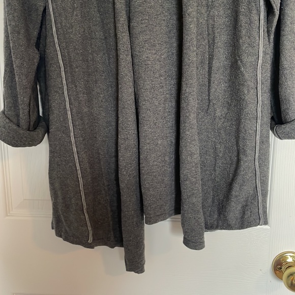 Indigenous made in Peru knit cardigan - Picture 11 of 14